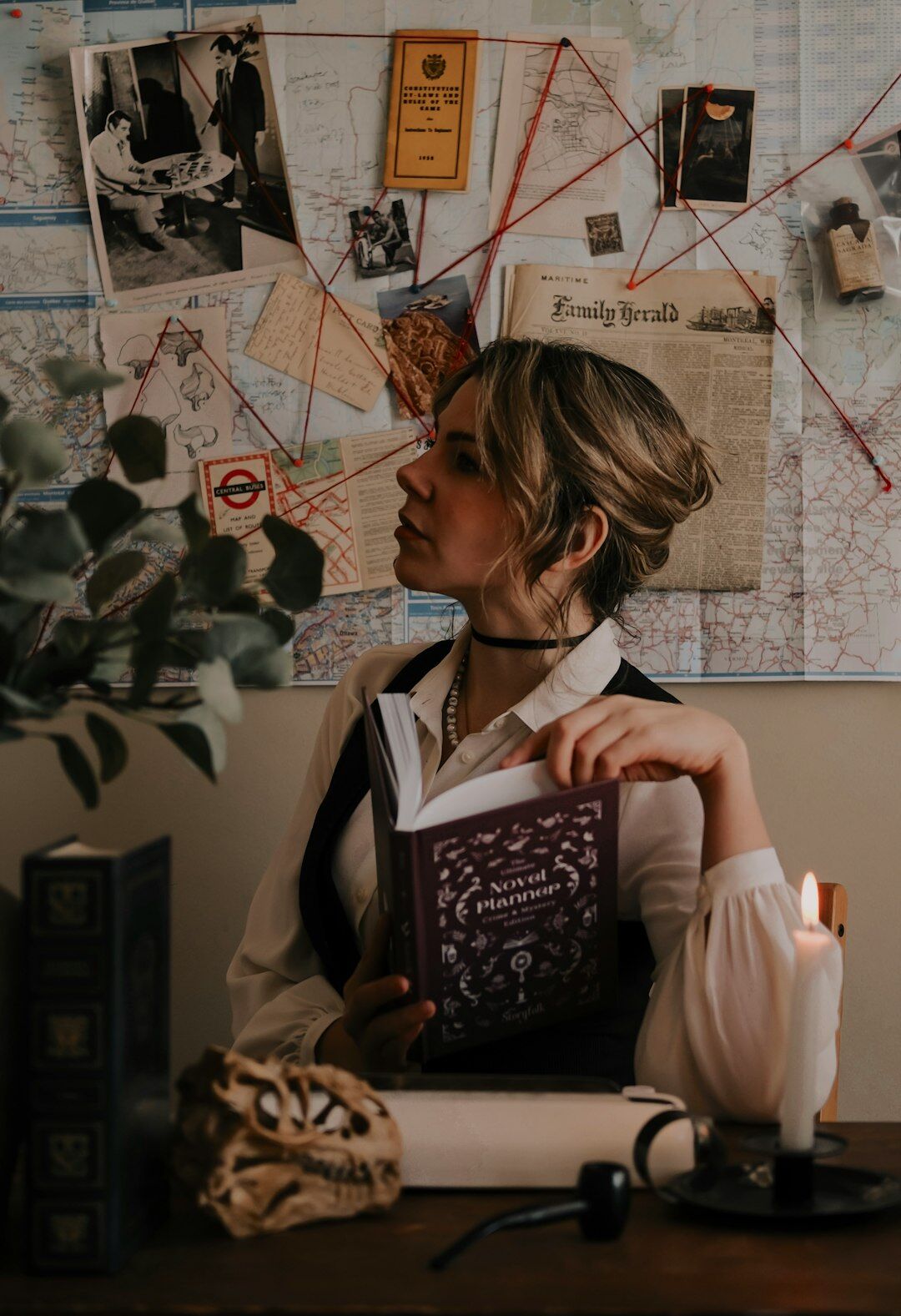 author writing mystery novel